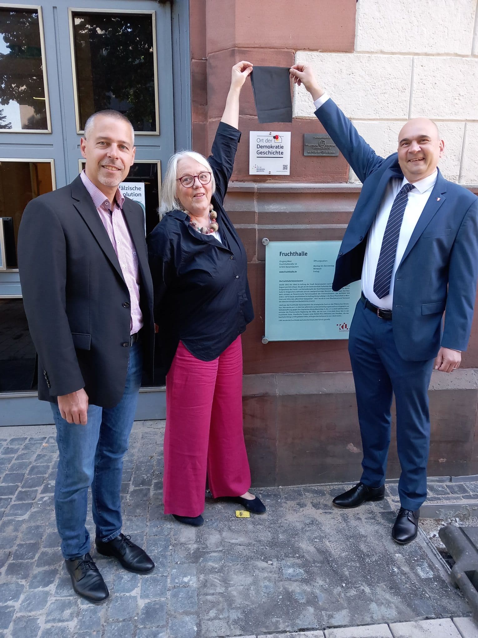 Die Fruchthalle - Ein Symbol deutscher Demokratie