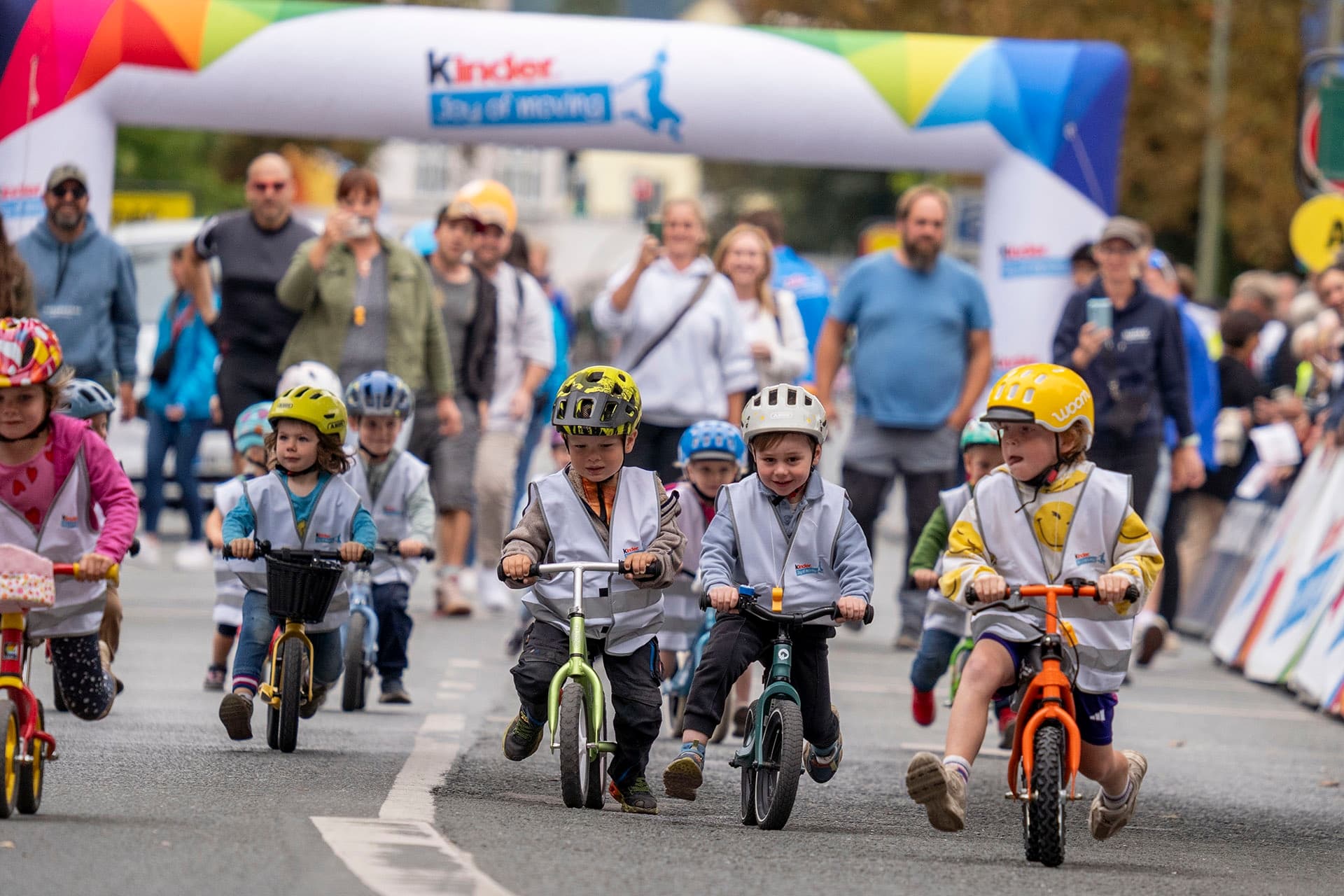 Kinderangebote bei der Lidl Deutschland Tour in Bad Dürkheim: Bike Parade und Laufradrennen