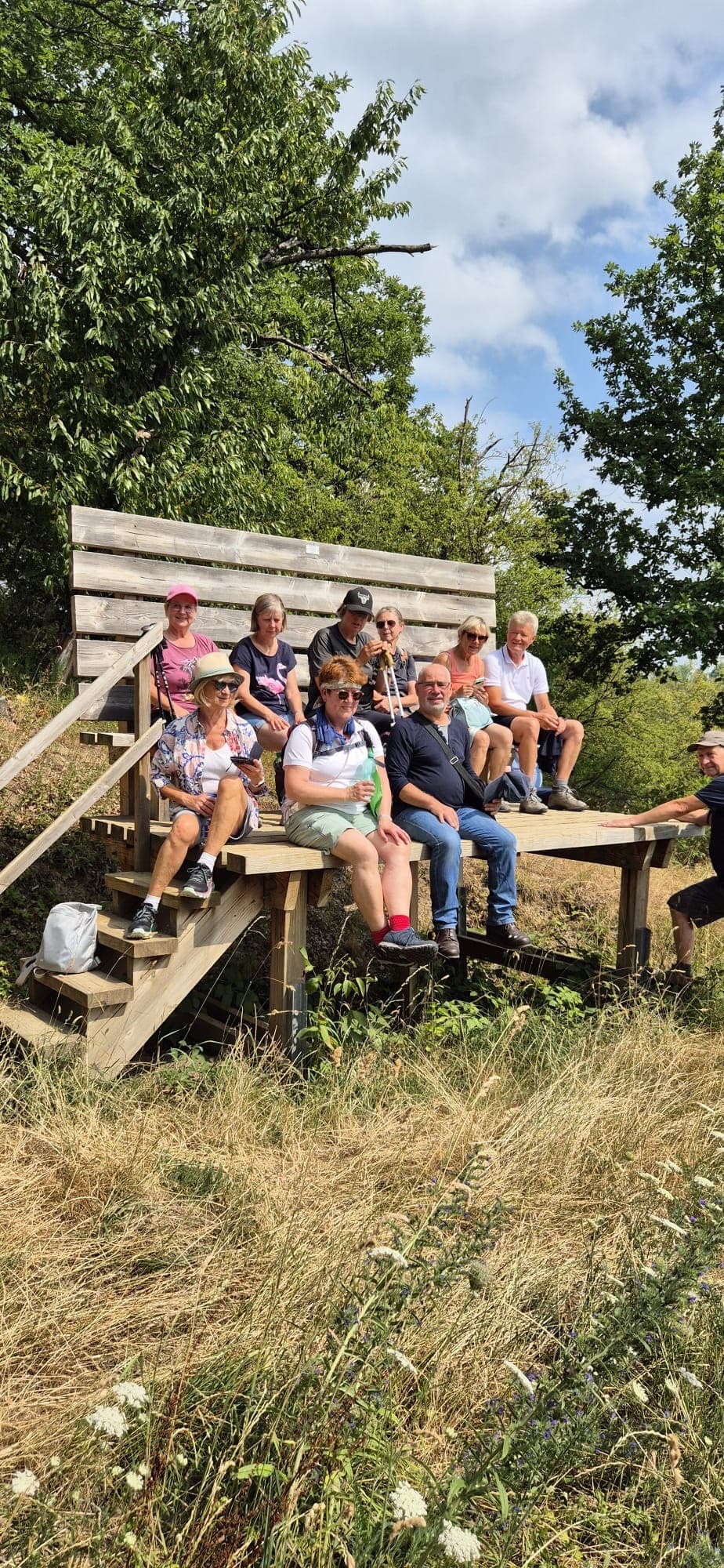 Ausverkaufte Naturgenuss-Wanderung rund um Linz am Rhein