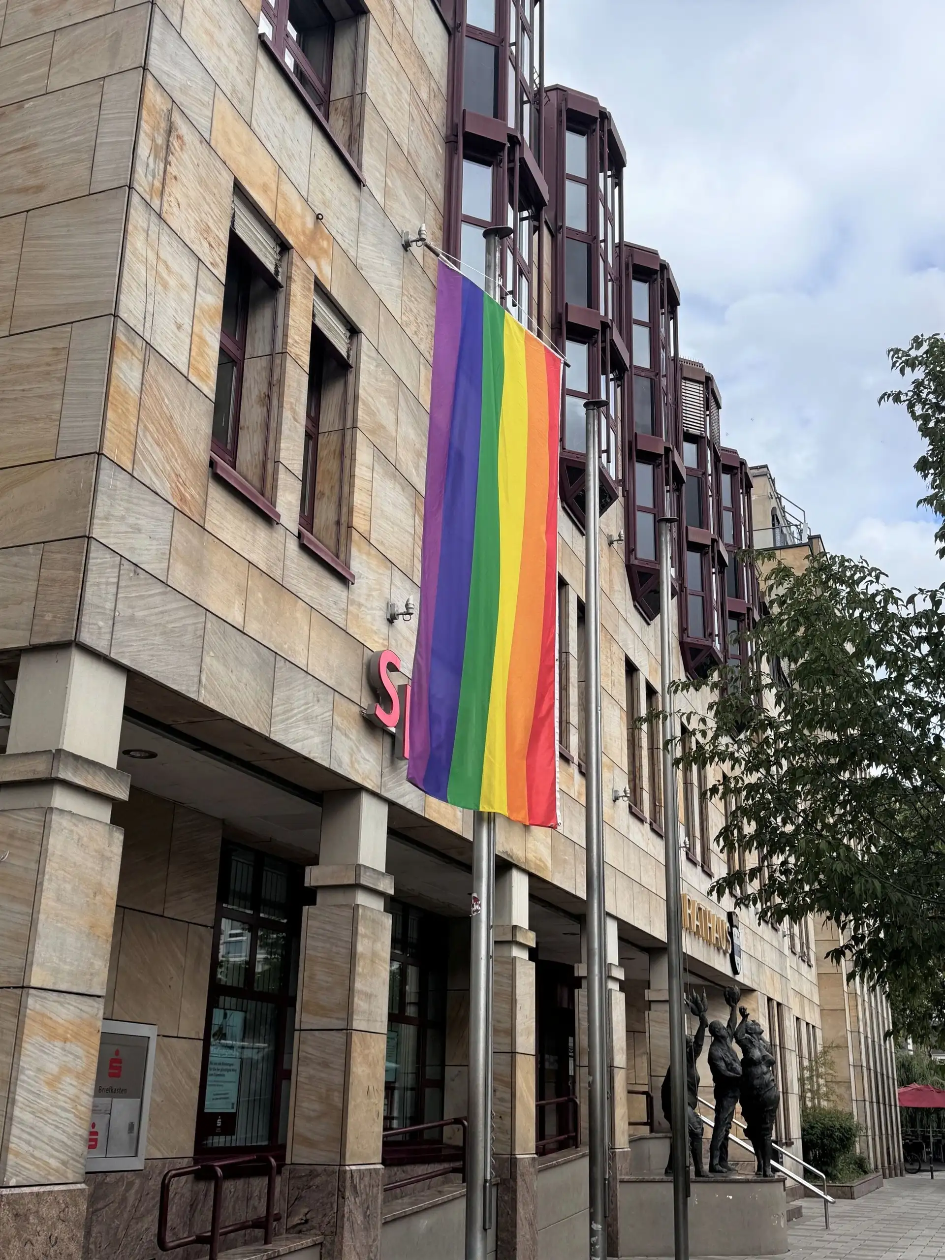 Bad Kreuznach setzt Regenbogen-Zeichen