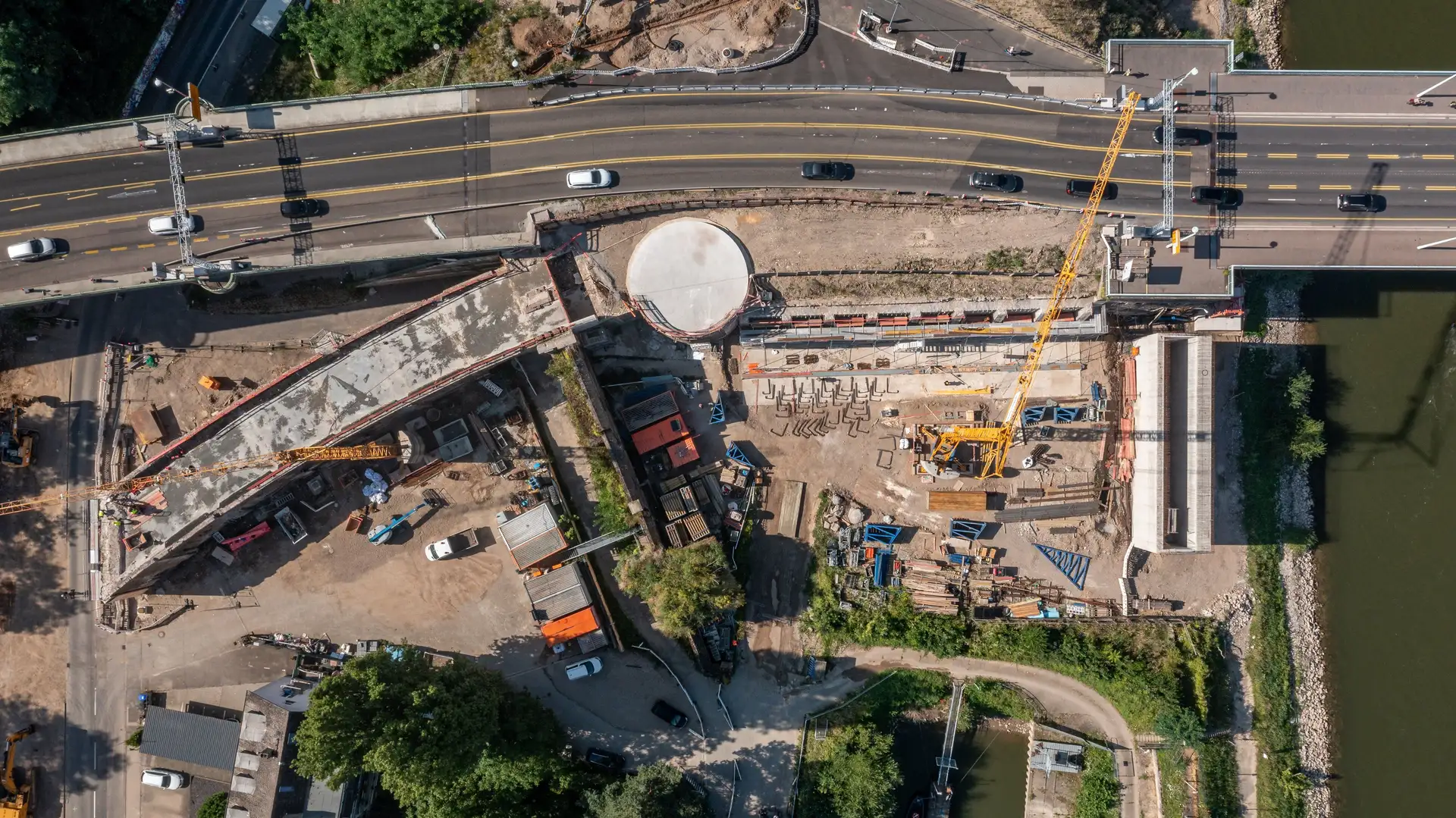 Baustellenführungen zur Pfaffendorfer Brücke: Ein Blick hinter die Kulissen