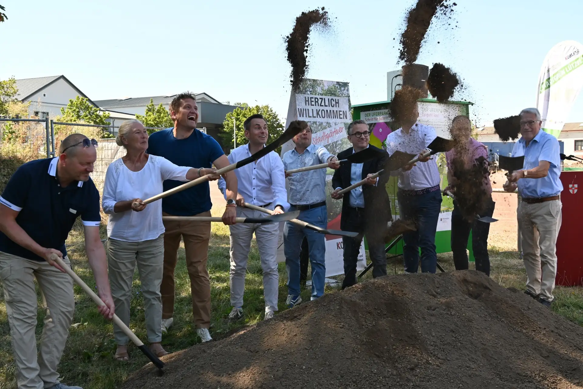 Spatenstich für den neuen Uferpark in Koblenz-Lützel