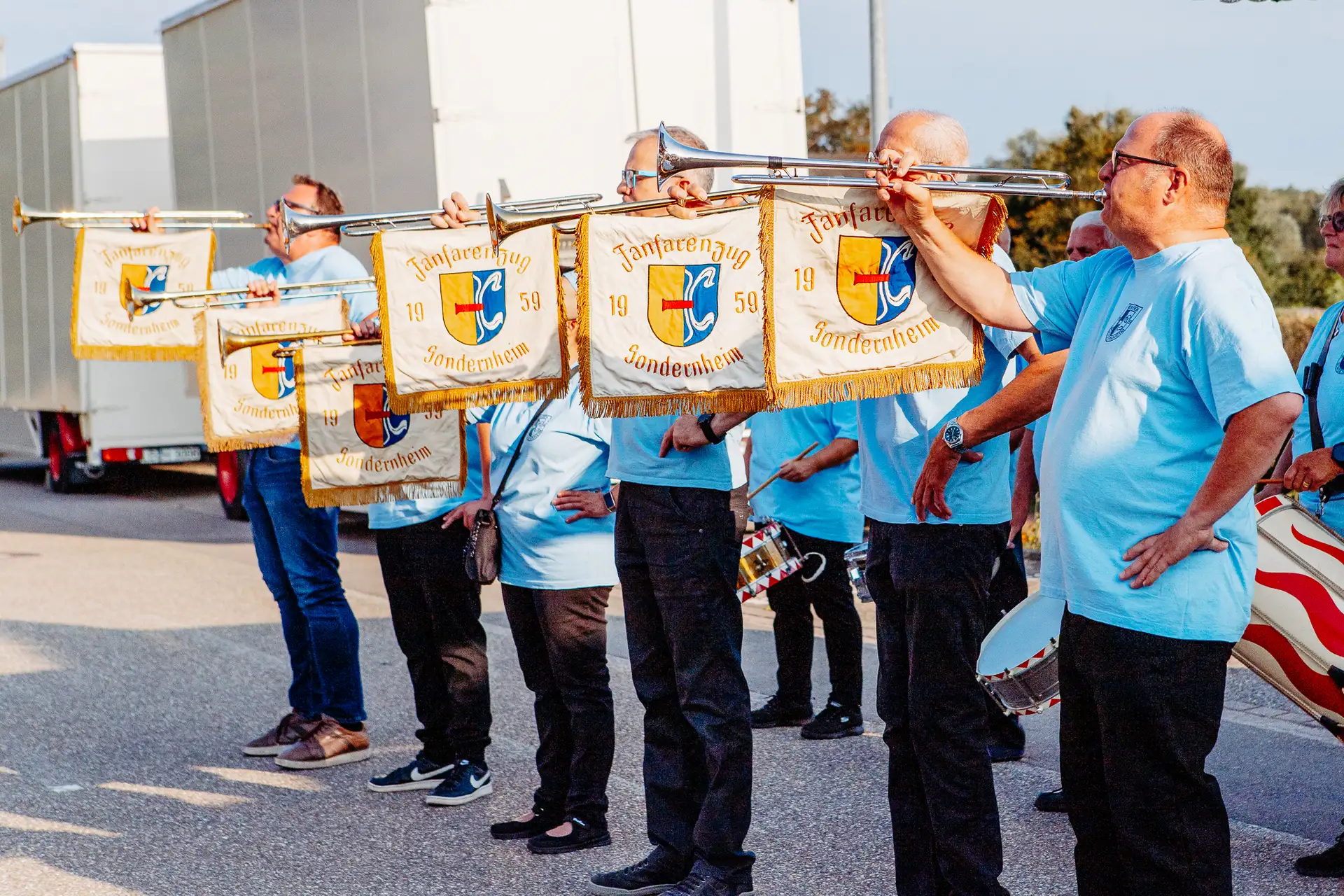 Kerwe in Sondernheim vom 15. bis 18. August 2026 am Festplatz vor der Tulla-Schule