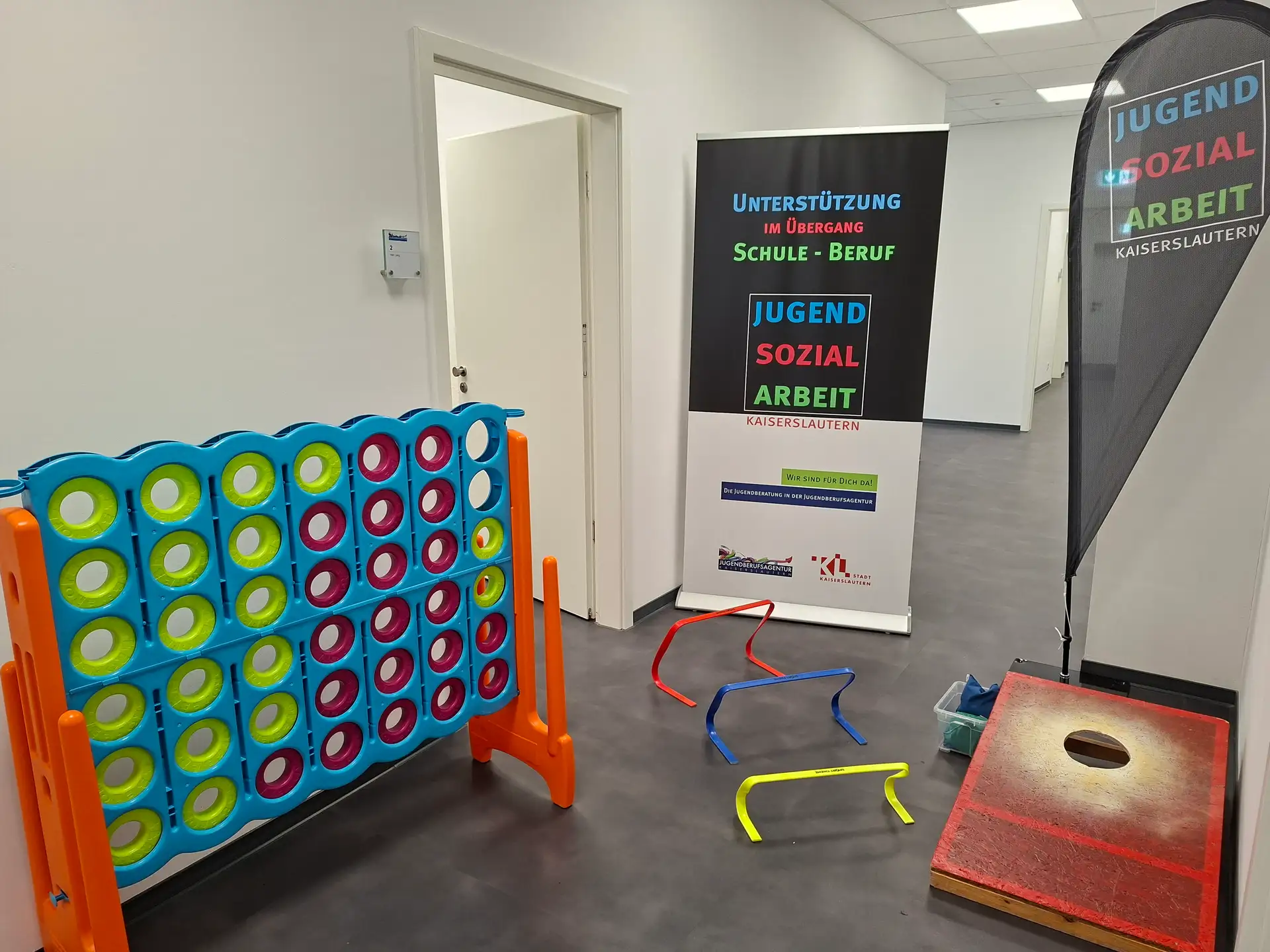 Jugendsozialarbeit informiert beim Bewerbertag in der Jugendberufsagentur
