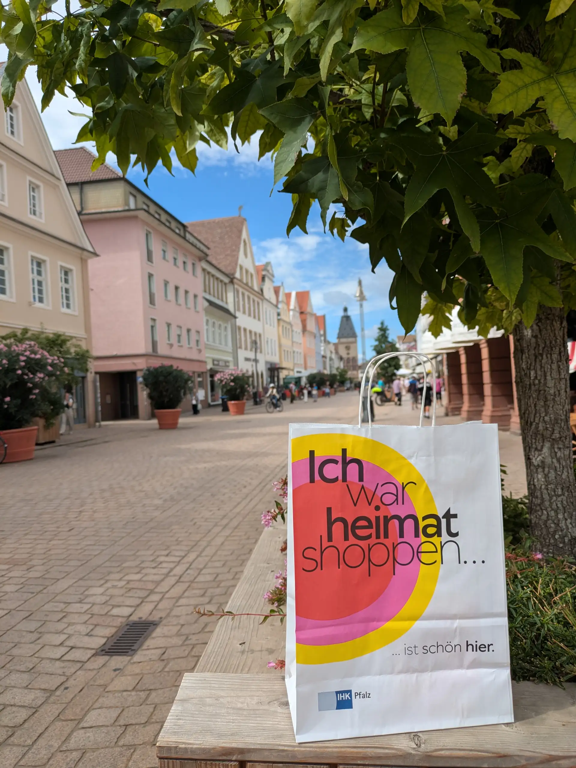 „Heimat Shoppen“ beim 31. Bauernmarkt: verkaufsoffener Sonntag in Speyer