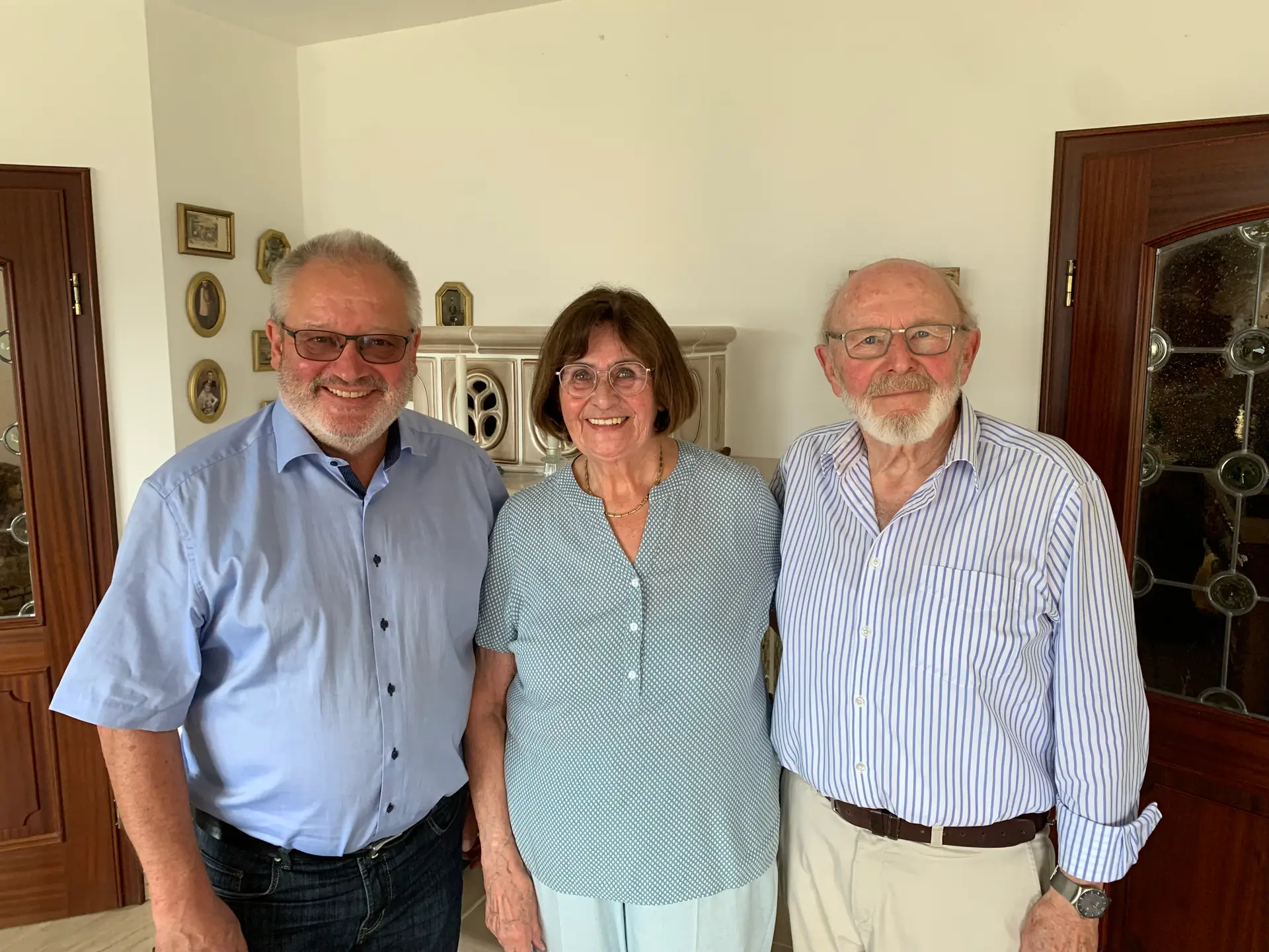 Ehepaar Gabi und Theo Dehe bei ihrer Diamantenen Hochzeit anlässlich des 60. Ehejubiläums.