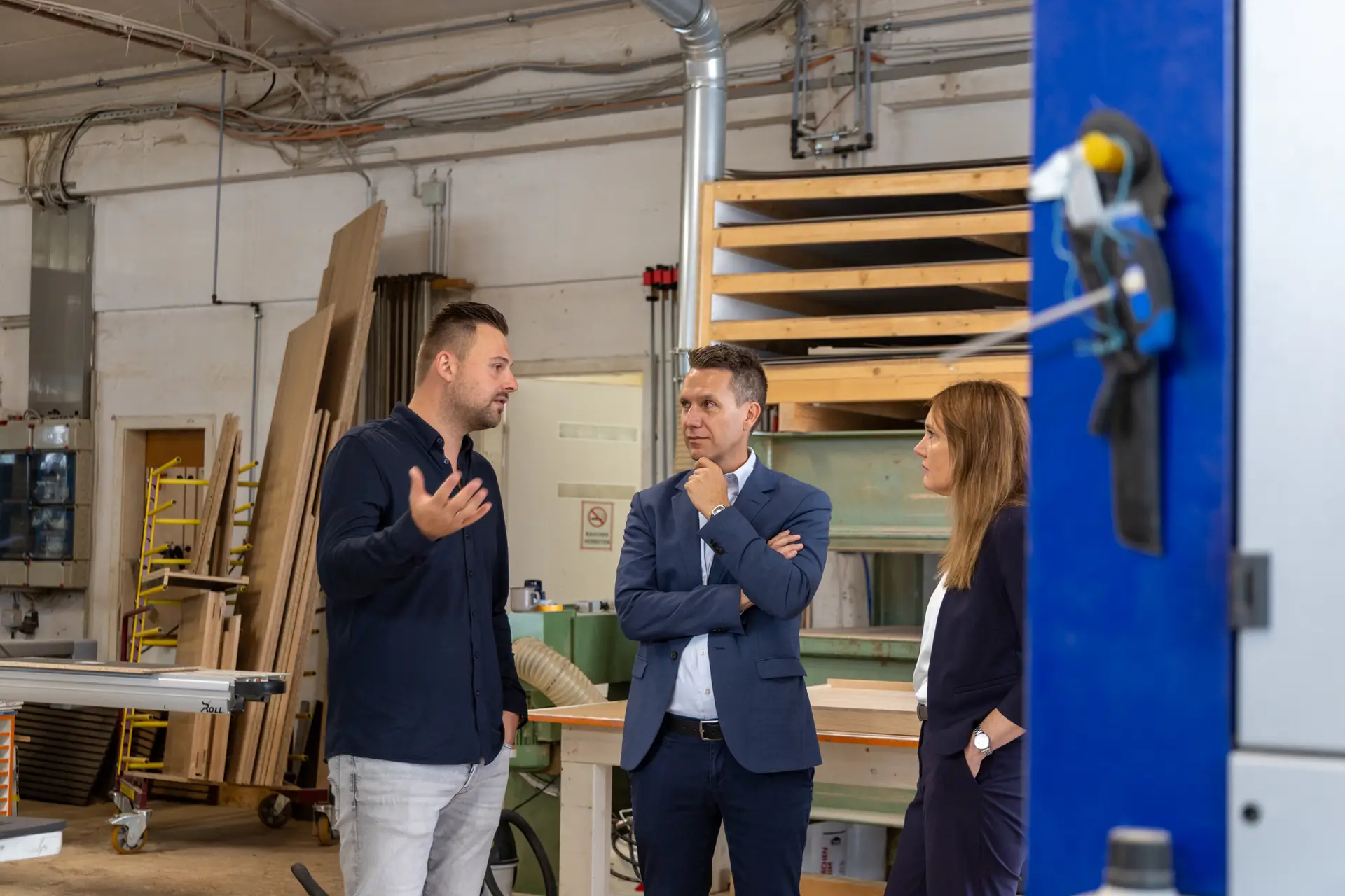 Bürgermeister Pascal Rowald startet die Thementage mit Gesprächen bei Handwerksbetrieben