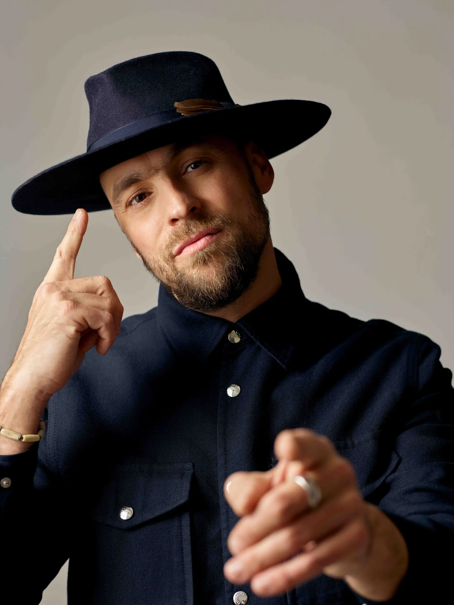 Max Mutzke, Musiker und Autor